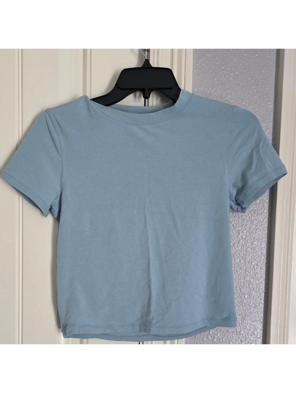 Yogalicious Women's Blue Crop-top